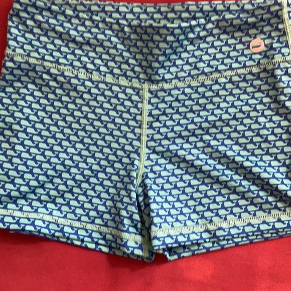 Vineyard Vines Other - Girls Vineyard Vines Performance shorts